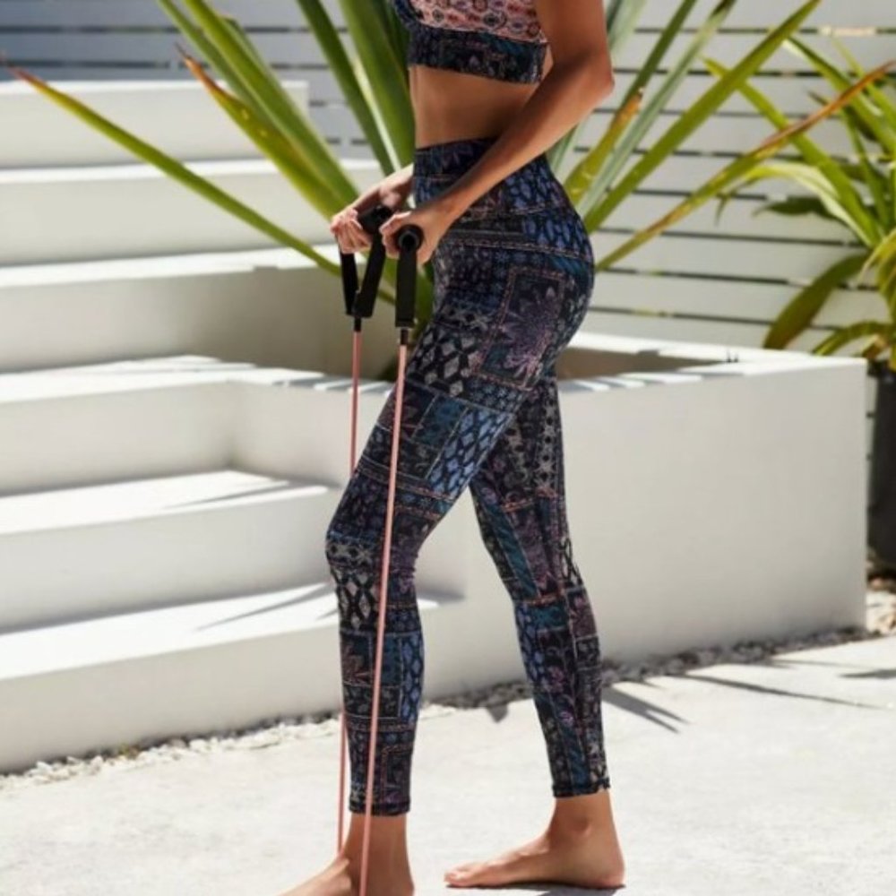NWT Daily Practice by Anthropologie High-Rise Leggings Size M